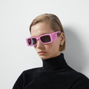 NEW Gucci GG1325S 006 Pink Grey Rectangle Unisex Sunglasses GG 1325S